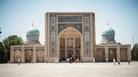 Uzbekistan: visa-free regime introduced for US nationals